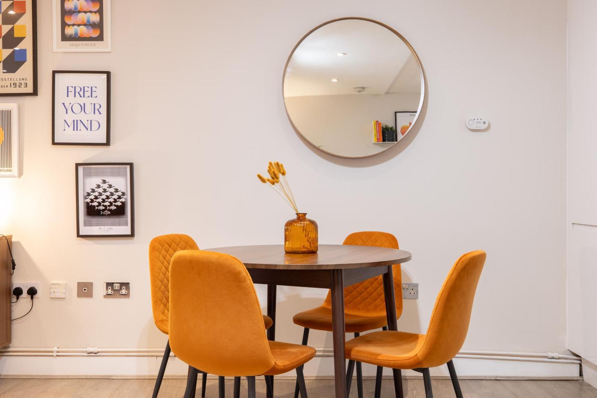 Apartament Charming Euston Londra