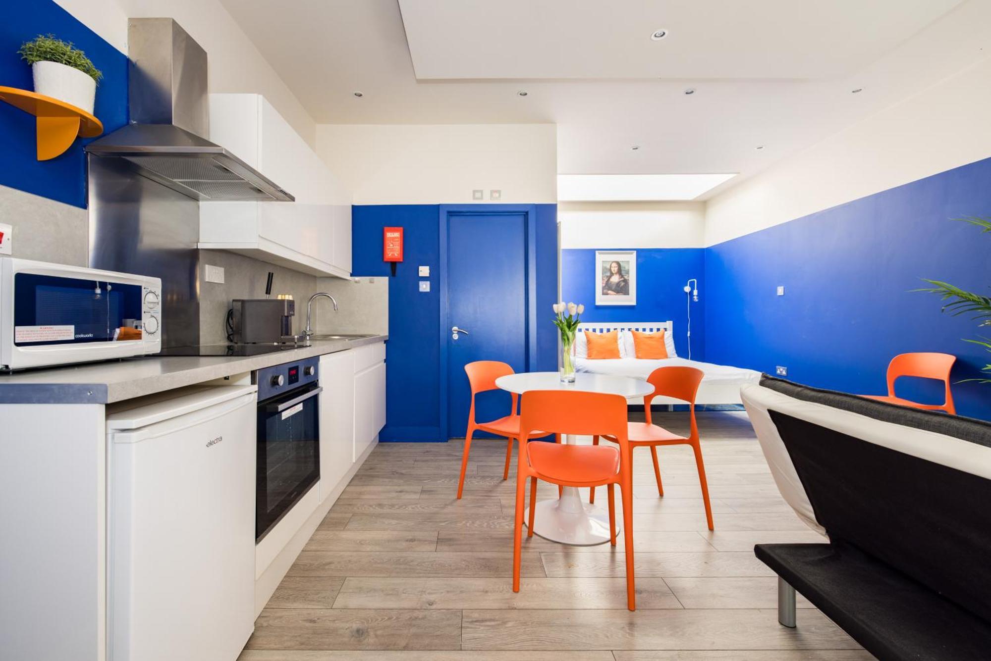 Charming Euston Apartament